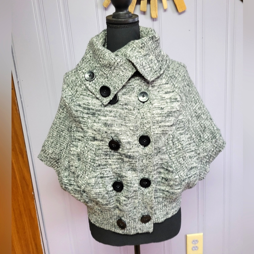 Anthropology angora blend cape size medium